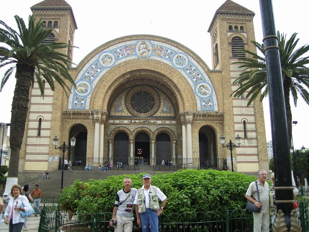 044-ORAN-Juin06-la Cathedrale.jpg - Unicode